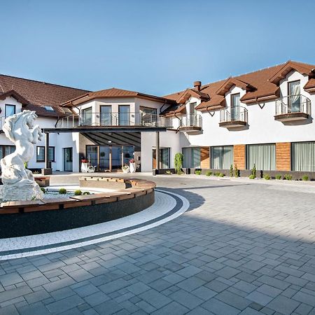 Hotel Sebory Przasnysz Eksteriør billede